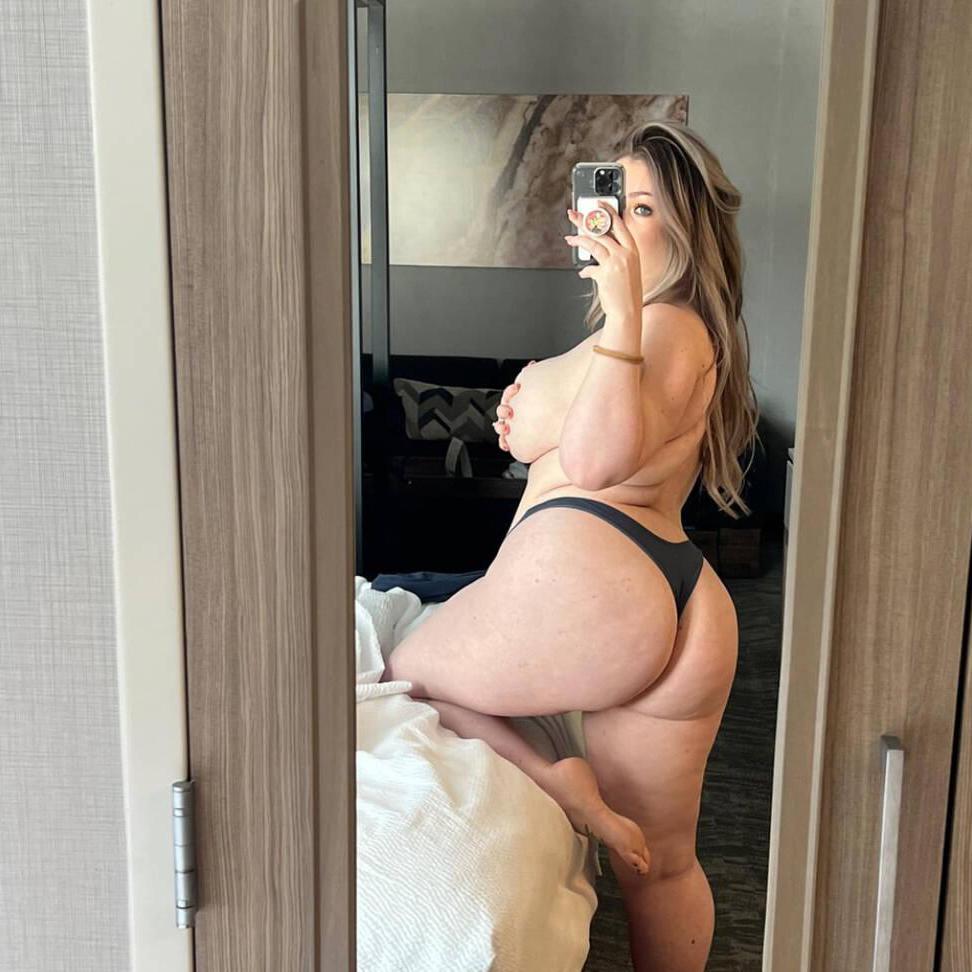 
                        Nina (PARTY FAVS AVAIL)
                     is Female Escorts. | Kelowna | British Columbia | Canada | canadapleasure.com 