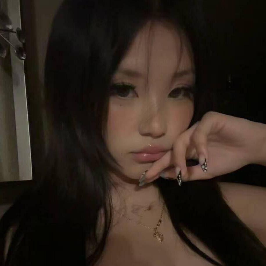 
                        Jenny
                     is Female Escorts. | Quebec City | Quebec | Canada | canadapleasure.com 