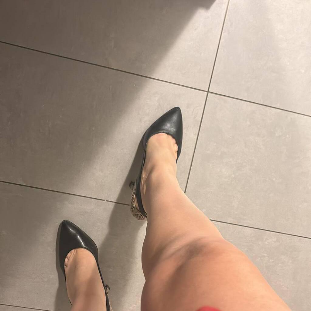 
                        Tall Queen
                     is Female Escorts. | Toronto | Ontario | Canada | canadapleasure.com 