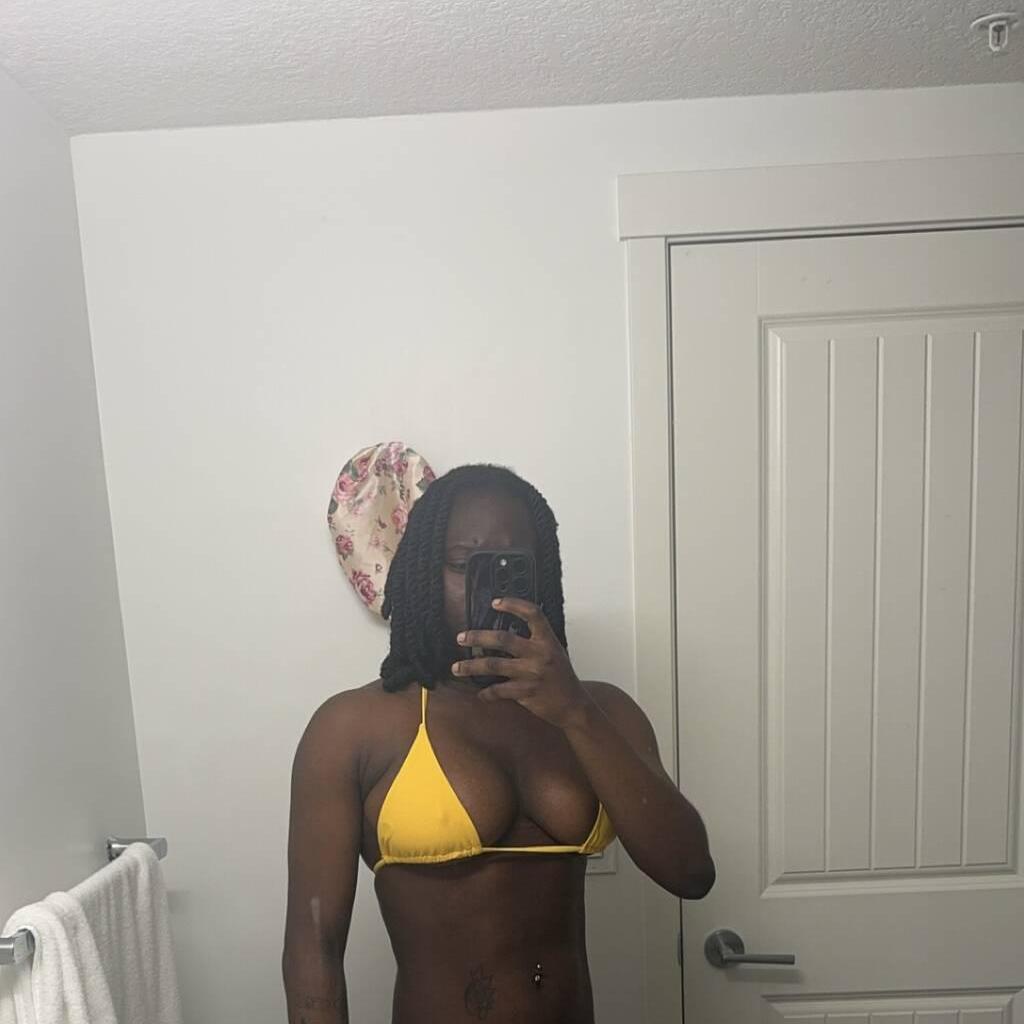 
                        Sonia
                     is Female Escorts. | Vancouver | British Columbia | Canada | canadapleasure.com 