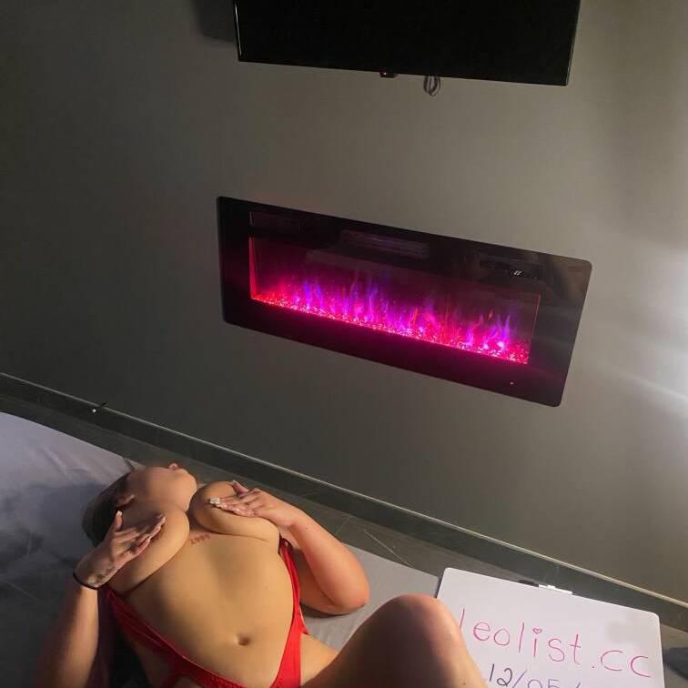 
                        Ashley London
                     is Female Escorts. | Montreal | Quebec | Canada | canadapleasure.com 