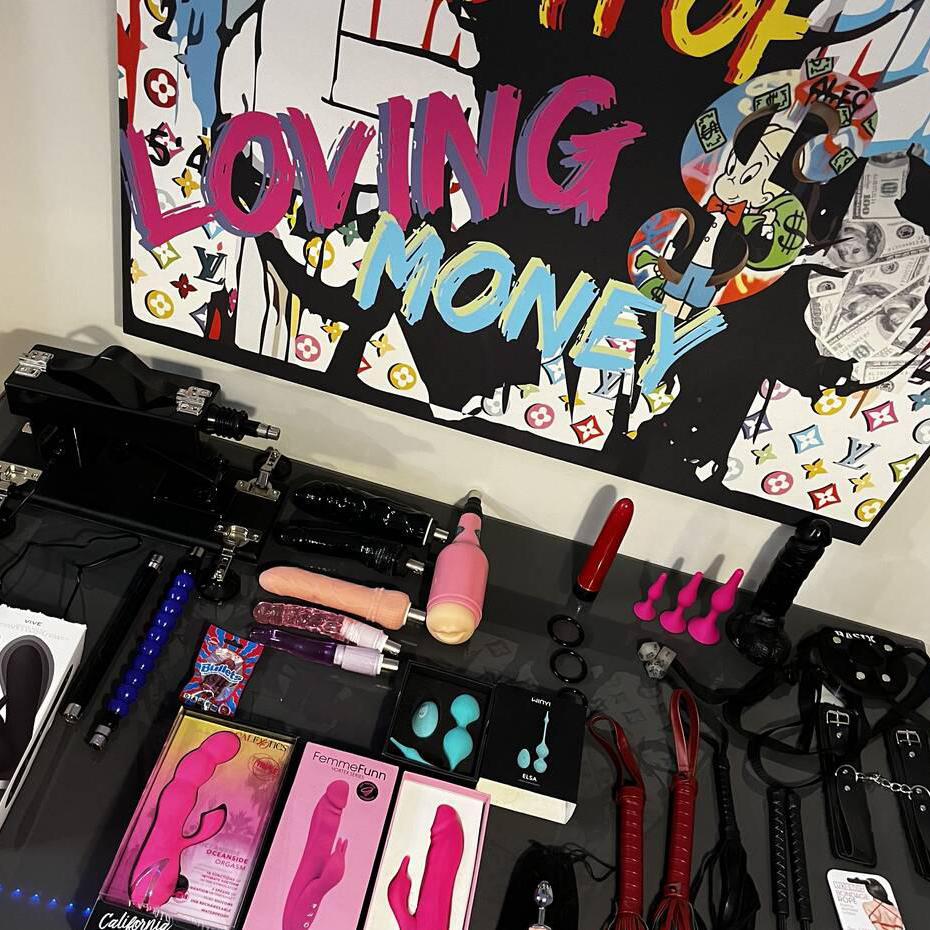 
                        Thalia Rey
                     is Female Escorts. | Moncton | New Brunswick | Canada | canadapleasure.com 