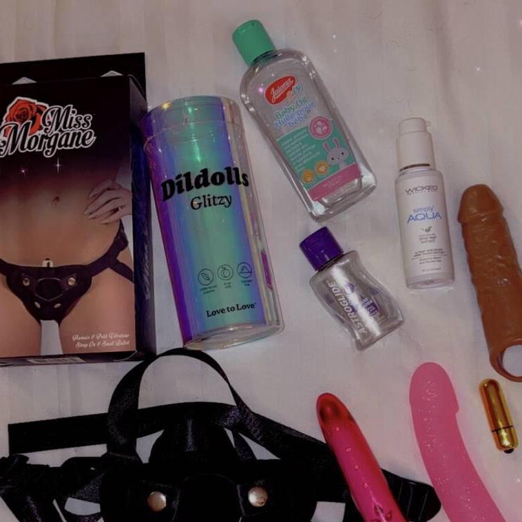 
                        Helen
                     is Female Escorts. | Niagara | Ontario | Canada | canadapleasure.com 