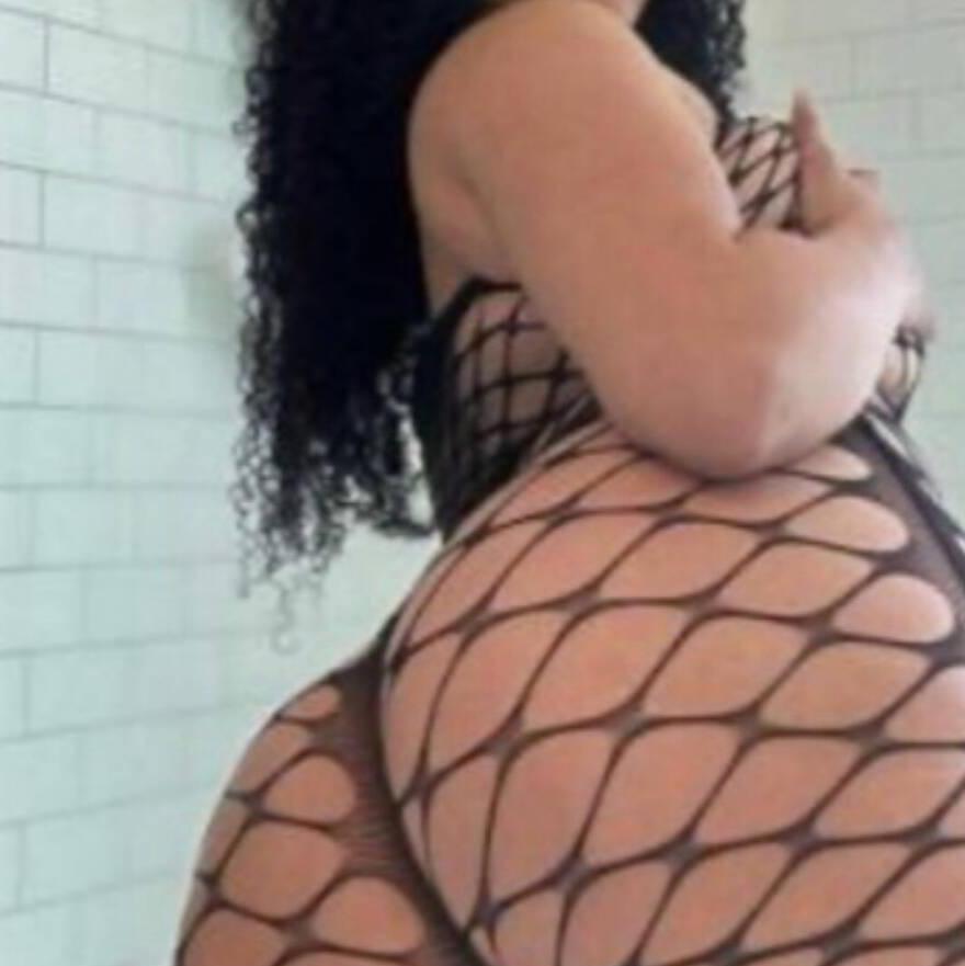 
                        Mina/ CASH
                     is Female Escorts. | Sault Ste Marie | Ontario | Canada | canadapleasure.com 