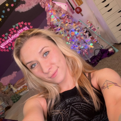 Melody parker is Female Escorts. | Calgary | Alberta | Canada | canadapleasure.com 