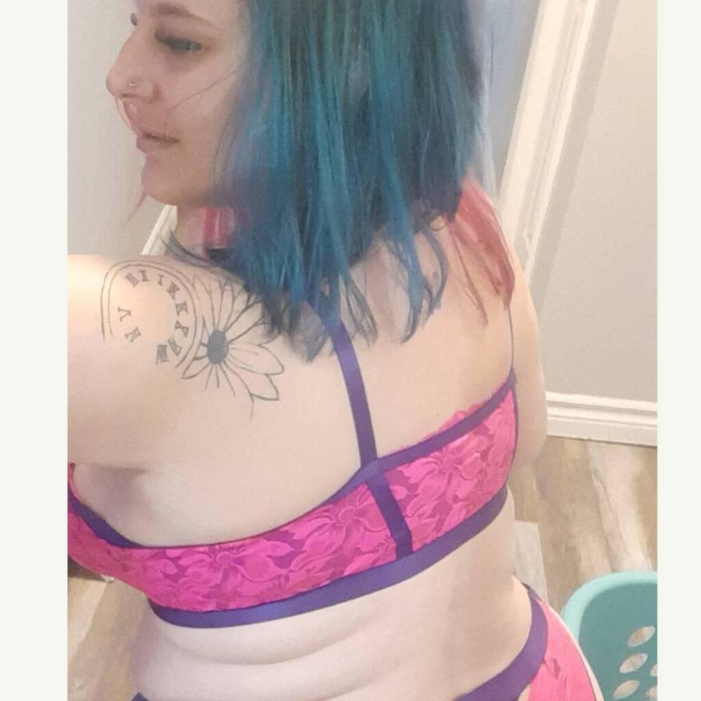 
                        Saralynn 6-5-5-9-7-3-6
                     is Female Escorts. | Moncton | New Brunswick | Canada | canadapleasure.com 