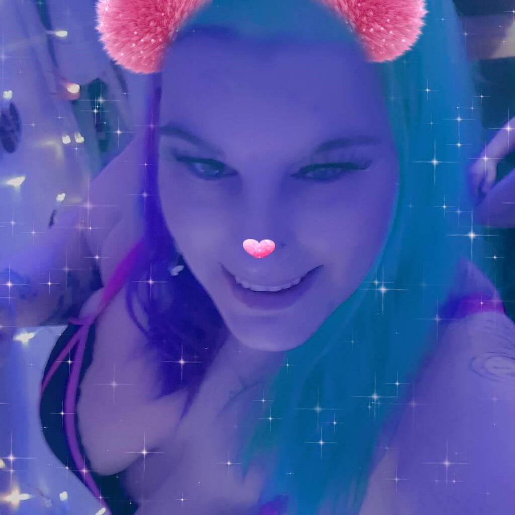 
                        Saralynn 6-5-5-9-7-3-6
                     is Female Escorts. | Moncton | New Brunswick | Canada | canadapleasure.com 