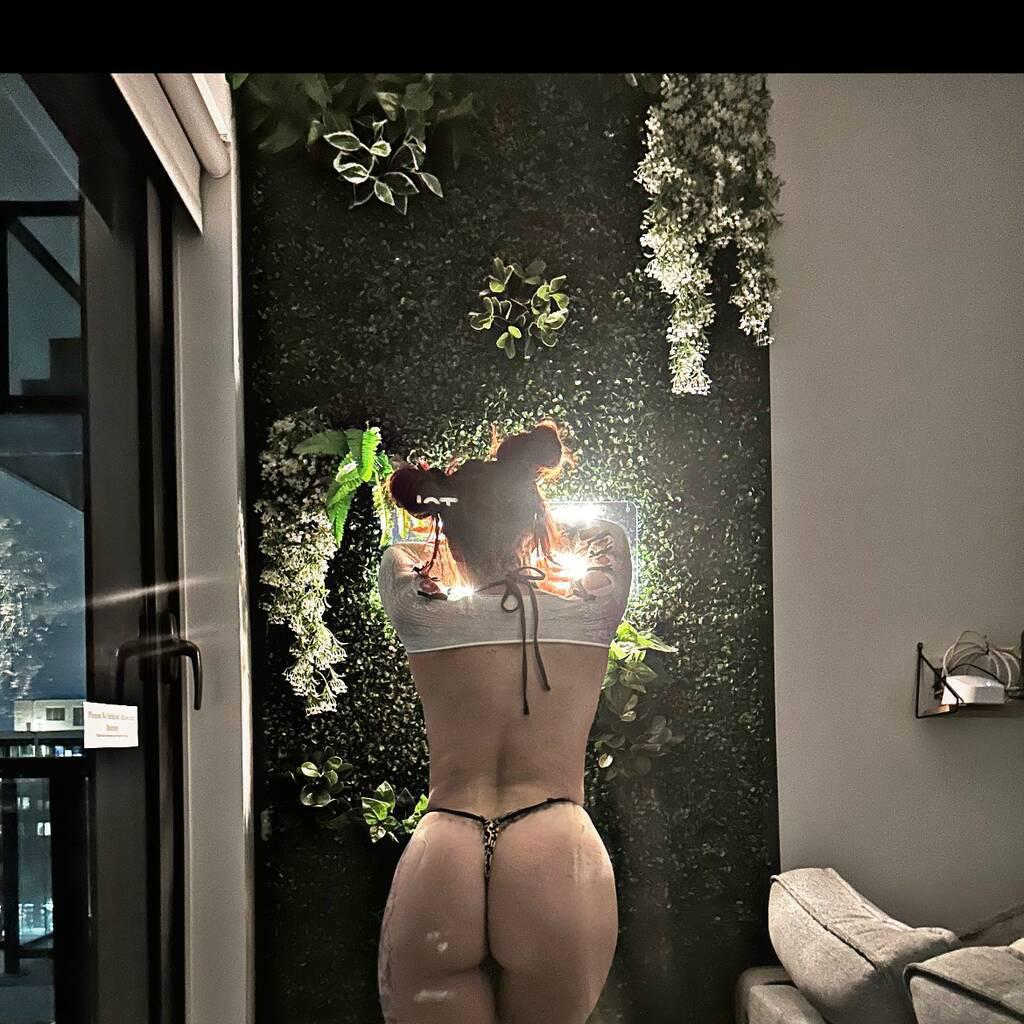 
                        Natalia
                     is Female Escorts. | Calgary | Alberta | Canada | canadapleasure.com 