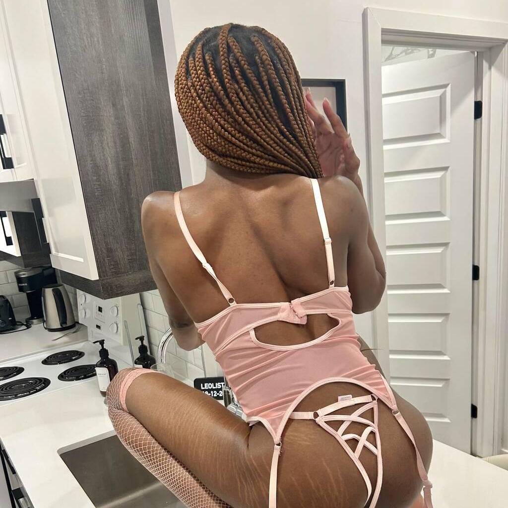 
                        Stella
                     is Female Escorts. | Quebec City | Quebec | Canada | canadapleasure.com 