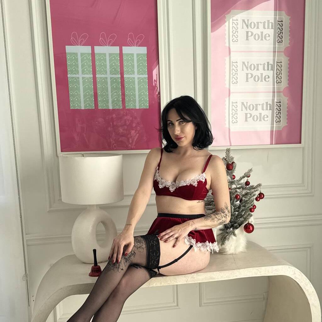 
                        Naomi
                     is Female Escorts. | Chatham | Ontario | Canada | canadapleasure.com 