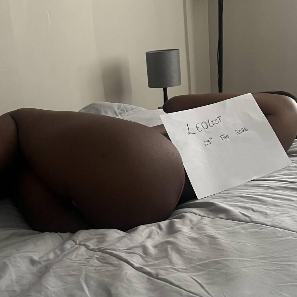 
                        Dream
                     is Female Escorts. | Montreal | Quebec | Canada | canadapleasure.com 