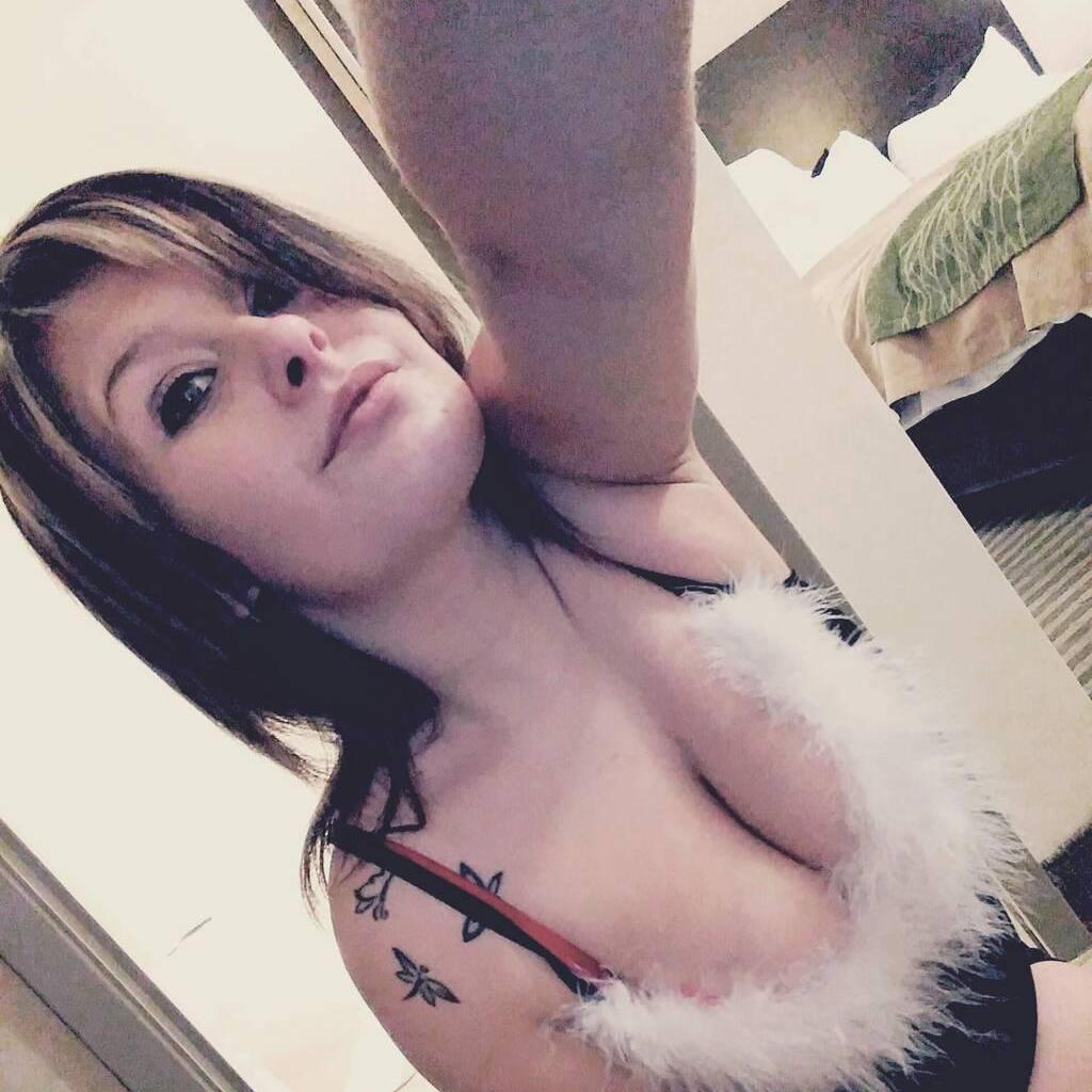 
                        Destiny
                     is Female Escorts. | Chatham | Ontario | Canada | canadapleasure.com 