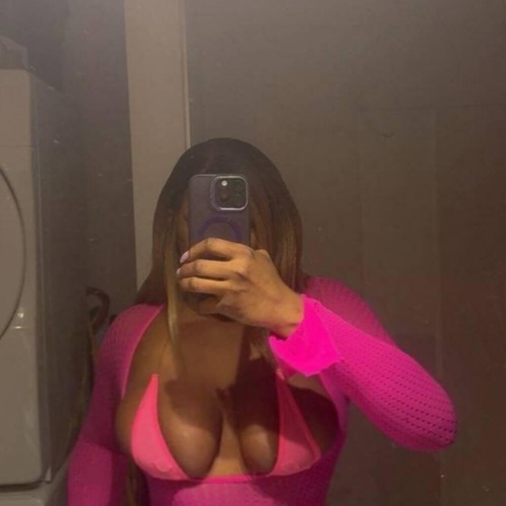 
                        Sarada.
                     is Female Escorts. | Sherbrooke | Quebec | Canada | canadapleasure.com 