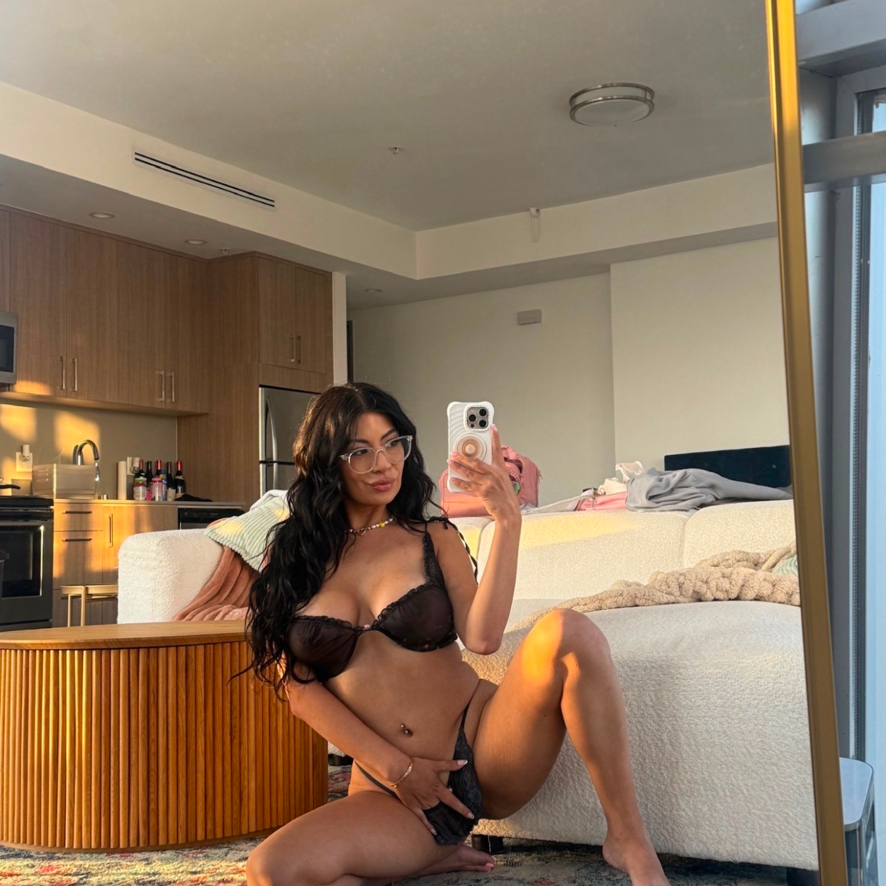 Michelle is Female Escorts. | Woodbridge | Ontario | Canada | canadapleasure.com 