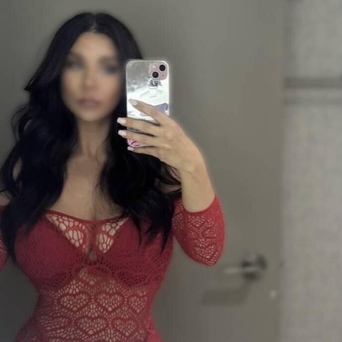 
                        Valencia
                     is Female Escorts. | Calgary | Alberta | Canada | canadapleasure.com 