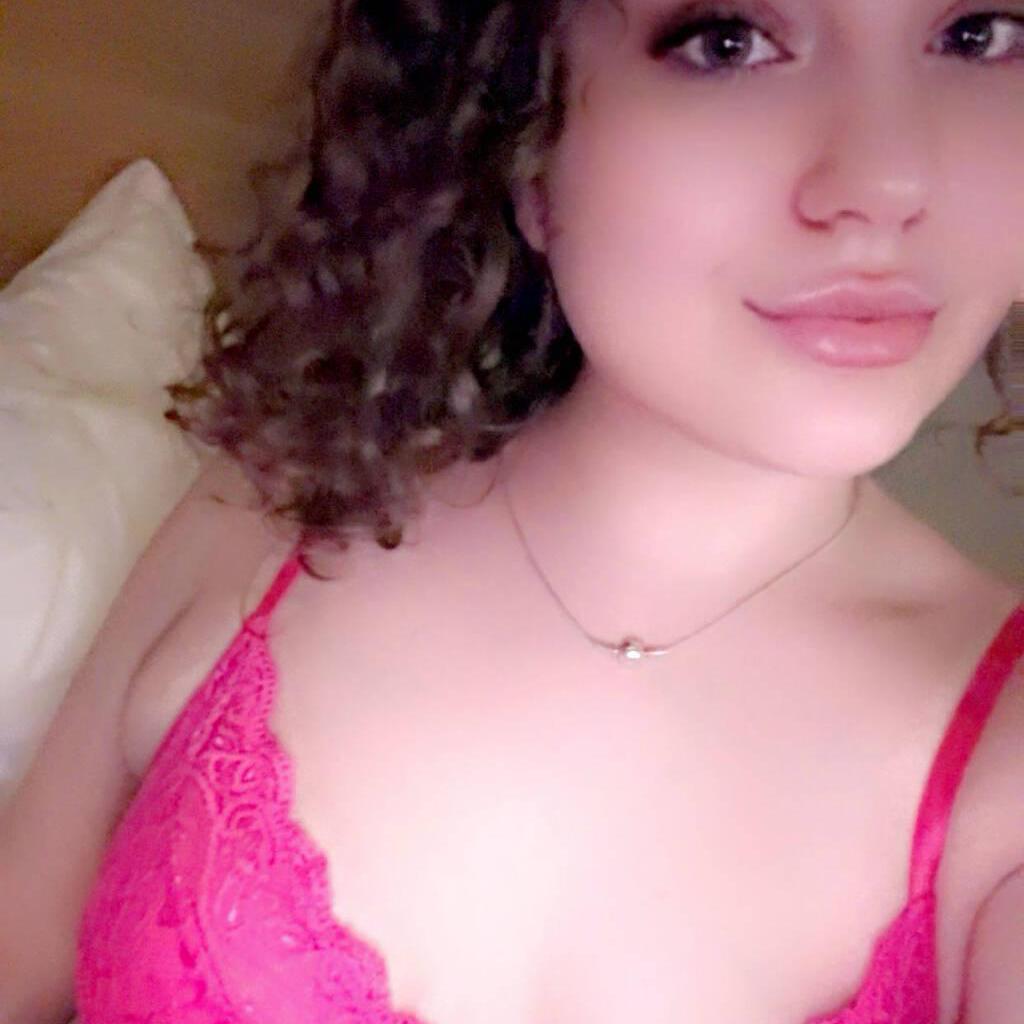 
                        Ashley
                     is Female Escorts. | Niagara | Ontario | Canada | canadapleasure.com 