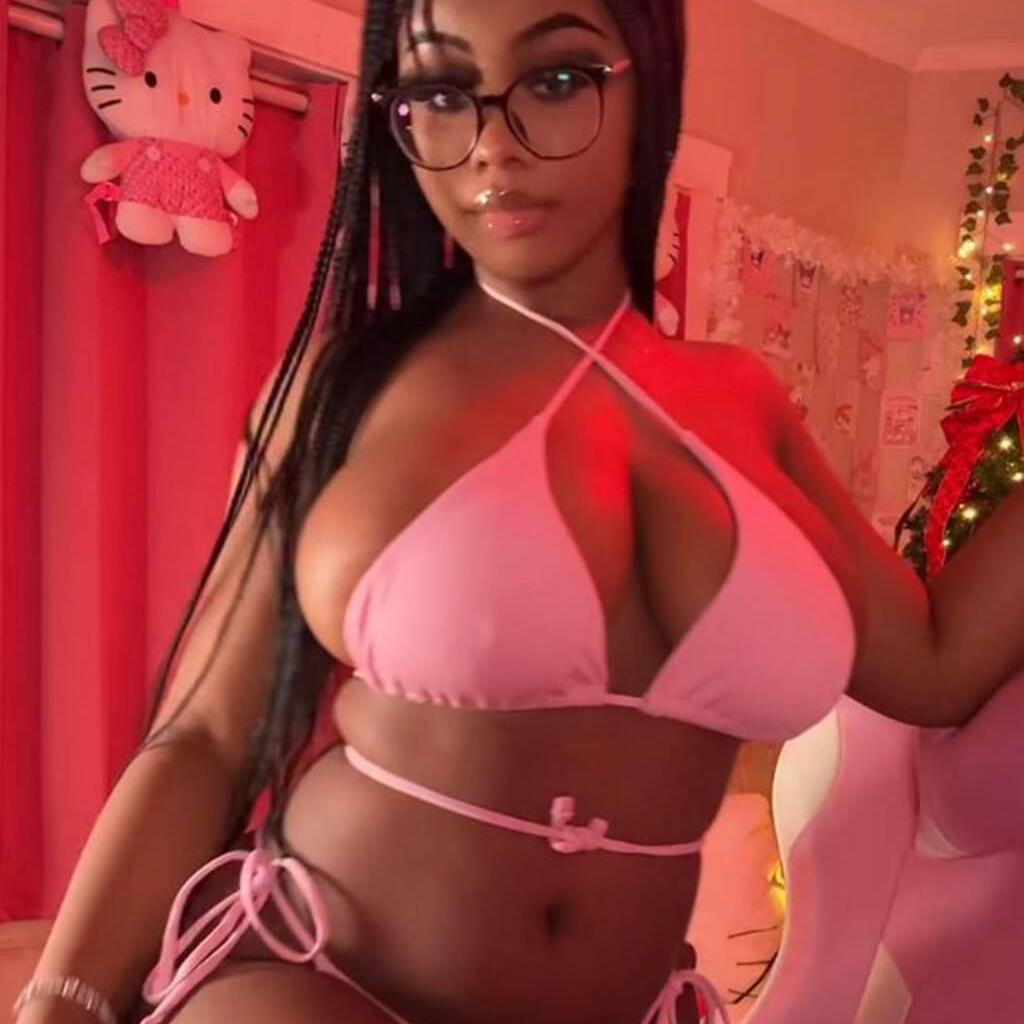 
                        Faith
                     is Female Escorts. | Sherbrooke | Quebec | Canada | canadapleasure.com 