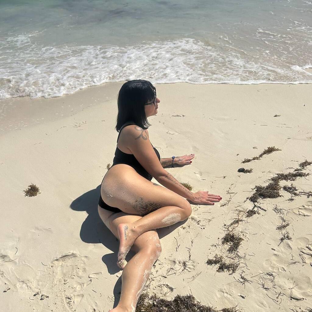 
                        Alicia
                     is Female Escorts. | Montreal | Quebec | Canada | canadapleasure.com 