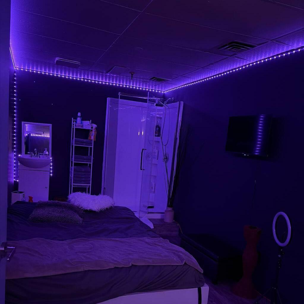 
                        Harem
                     is Female Escorts. | Edmonton | Alberta | Canada | canadapleasure.com 