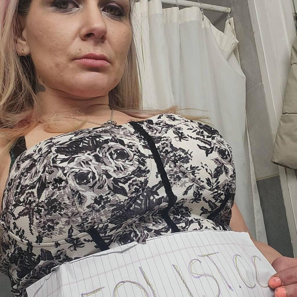 
                        Amanda
                     is Female Escorts. | Kitchener | Ontario | Canada | canadapleasure.com 