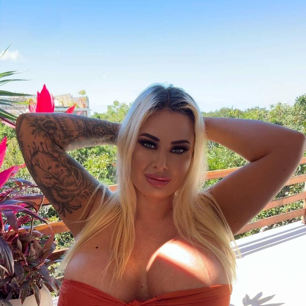 
                        Amanda Schmanda
                     is Female Escorts. | Toronto | Ontario | Canada | canadapleasure.com 