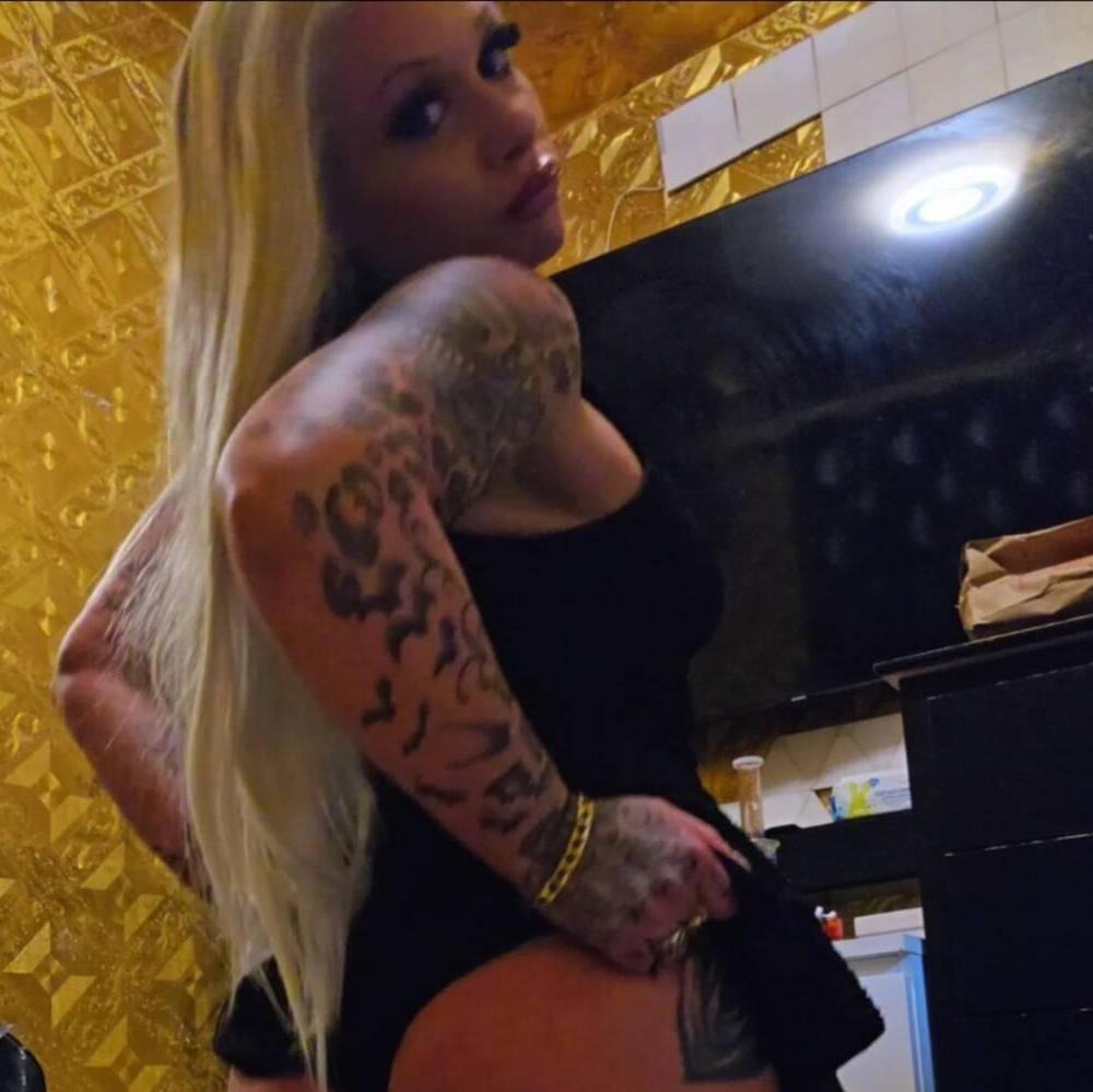 
                        Gråcie
                     is Female Escorts. | Winnipeg | Manitoba | Canada | canadapleasure.com 