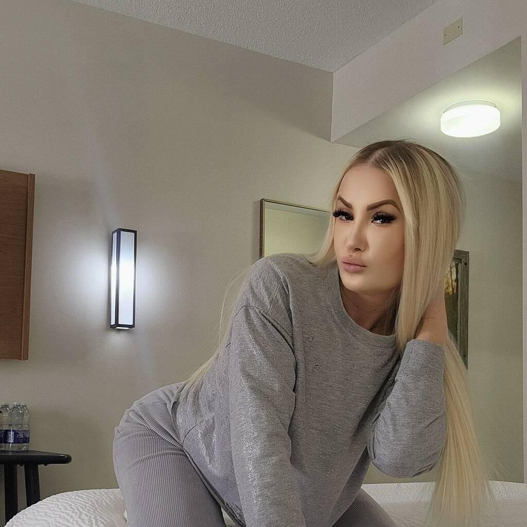 
                        Kelly Perfection
                     is Female Escorts. | Toronto | Ontario | Canada | canadapleasure.com 