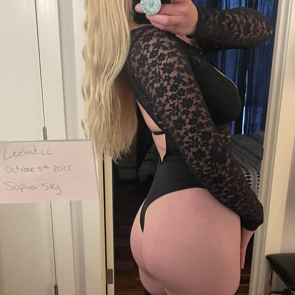 
                        Sophia Sky
                     is Female Escorts. | Lethbridge | Alberta | Canada | canadapleasure.com 