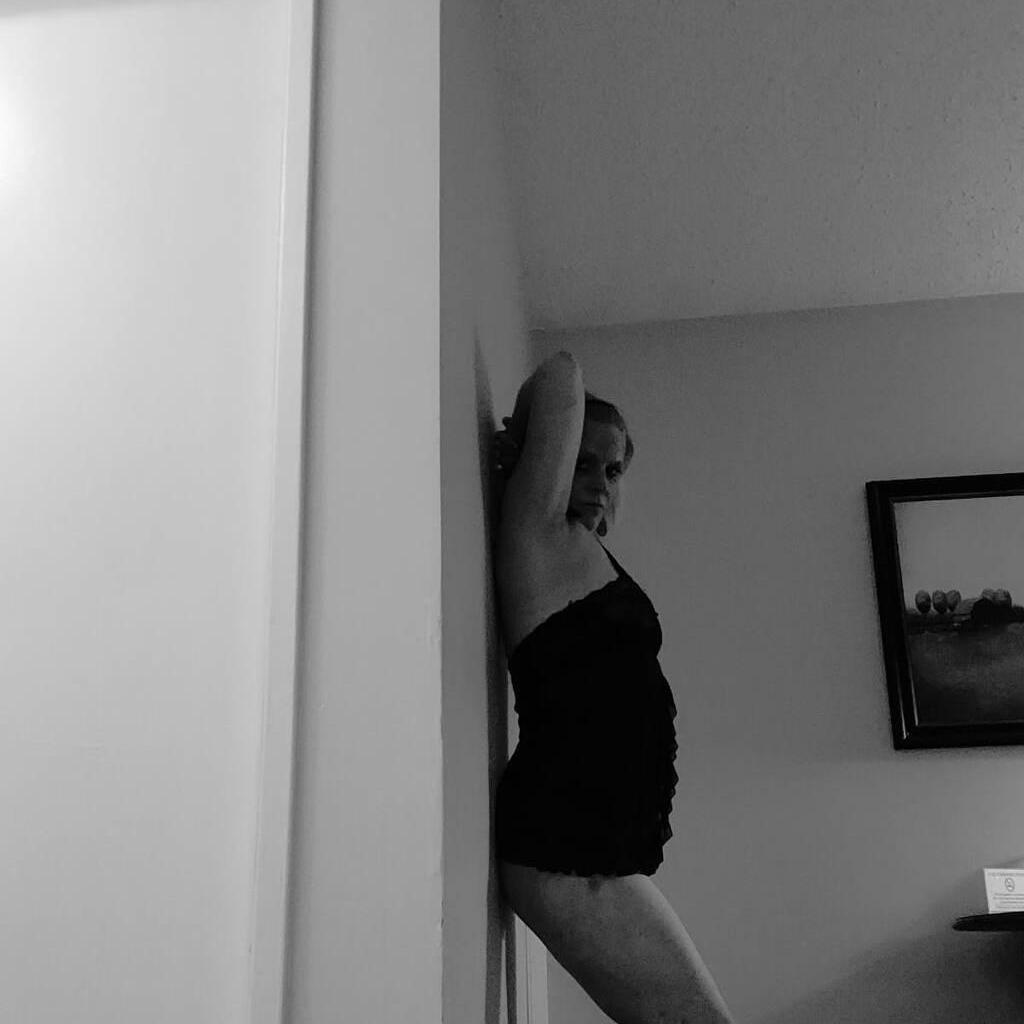 
                        Sierra
                     is Female Escorts. | Grande Prairie | Alberta | Canada | canadapleasure.com 