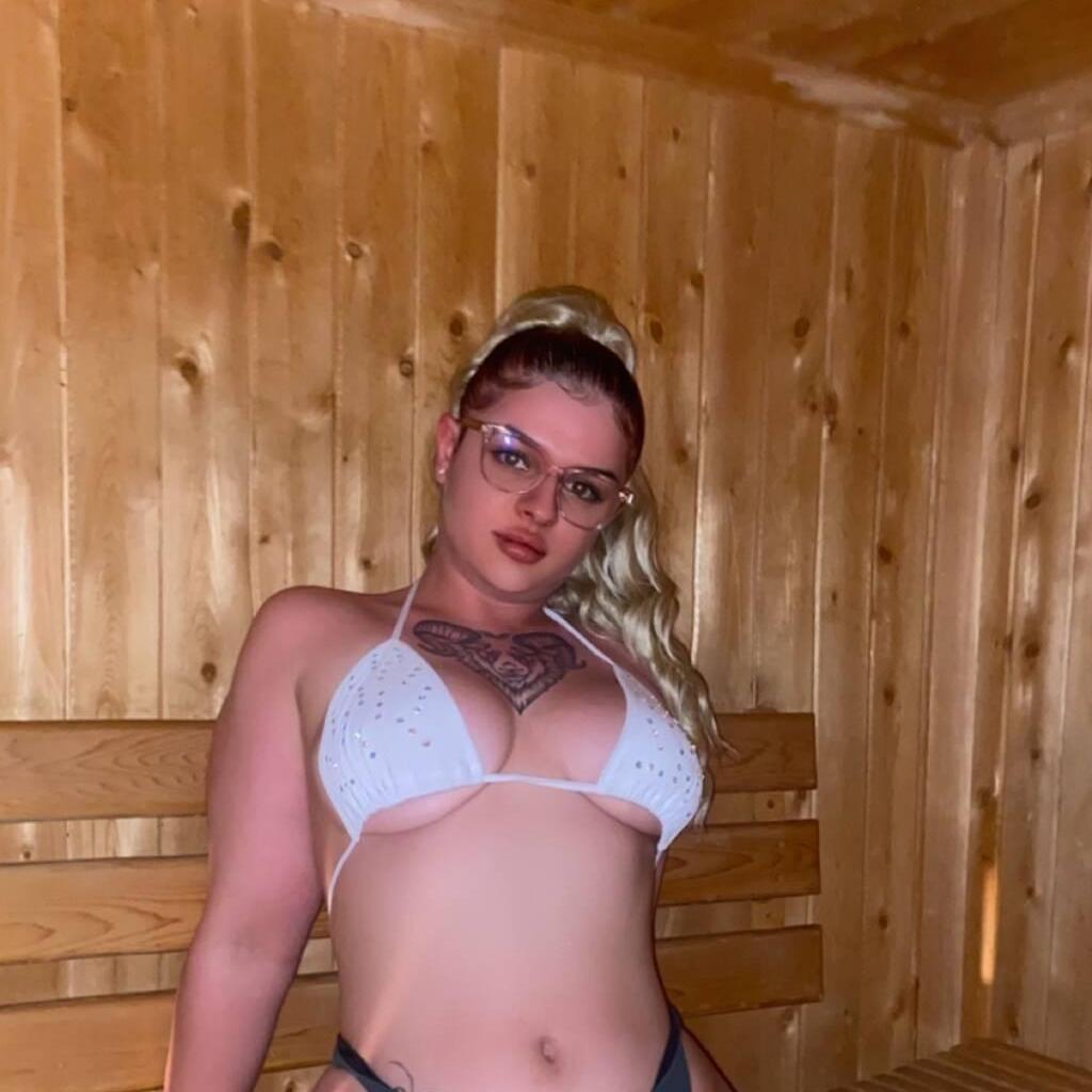 
                        Lory
                     is Female Escorts. | Saguenay | Quebec | Canada | canadapleasure.com 