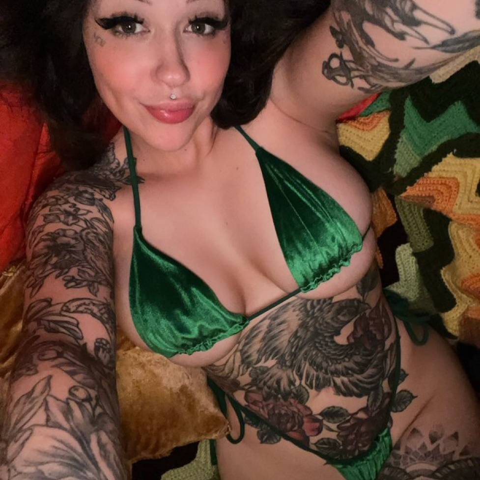 Rose is Female Escorts. | Yellowknife | Northwest Territories | Canada | canadapleasure.com 