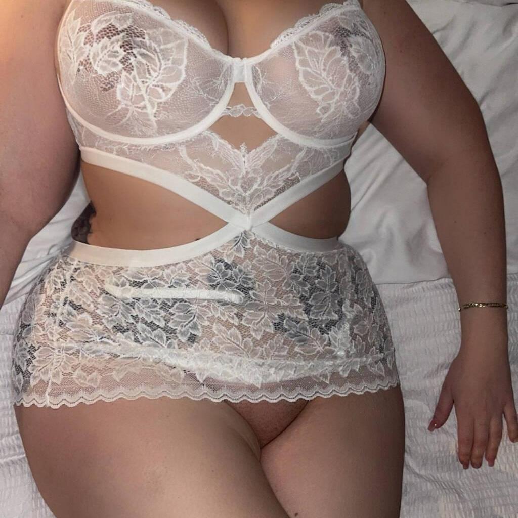 
                        Alyssia
                     is Female Escorts. | Montreal | Quebec | Canada | canadapleasure.com 