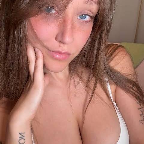 
                        Bella
                     is Female Escorts. | belleville | Ontario | Canada | canadapleasure.com 