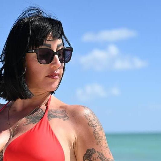 
                        Alicia
                     is Female Escorts. | Quebec City | Quebec | Canada | canadapleasure.com 