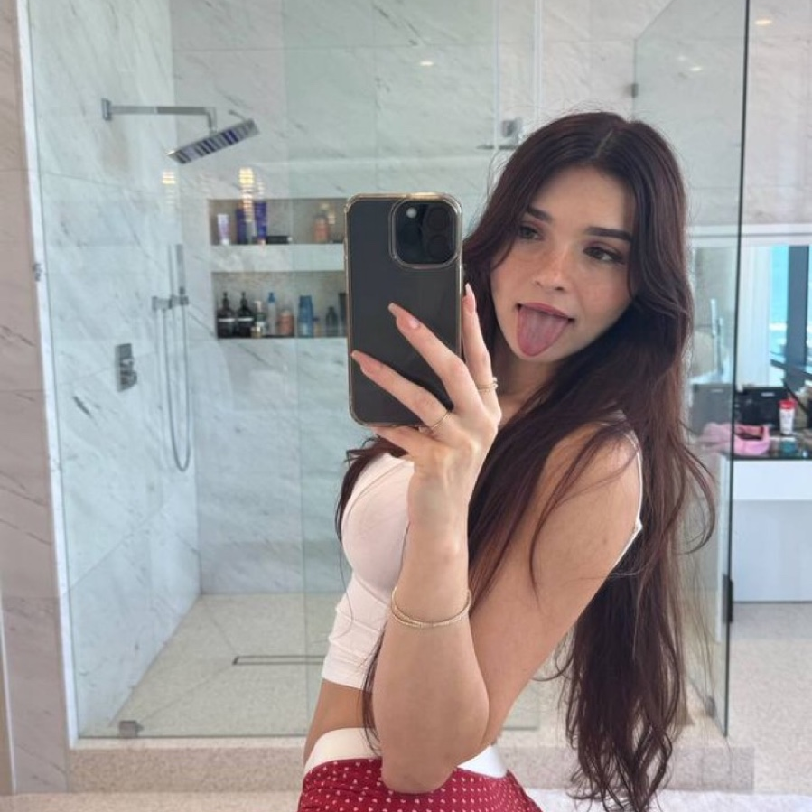 Stephanie is Female Escorts. | Yellowknife | Northwest Territories | Canada | canadapleasure.com 
