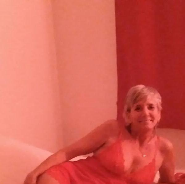 
                        Duo avec soeur
                     is Female Escorts. | Montreal | Quebec | Canada | canadapleasure.com 