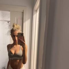 
                        Ally
                     is Female Escorts. | St. Albert | Alberta | Canada | canadapleasure.com 