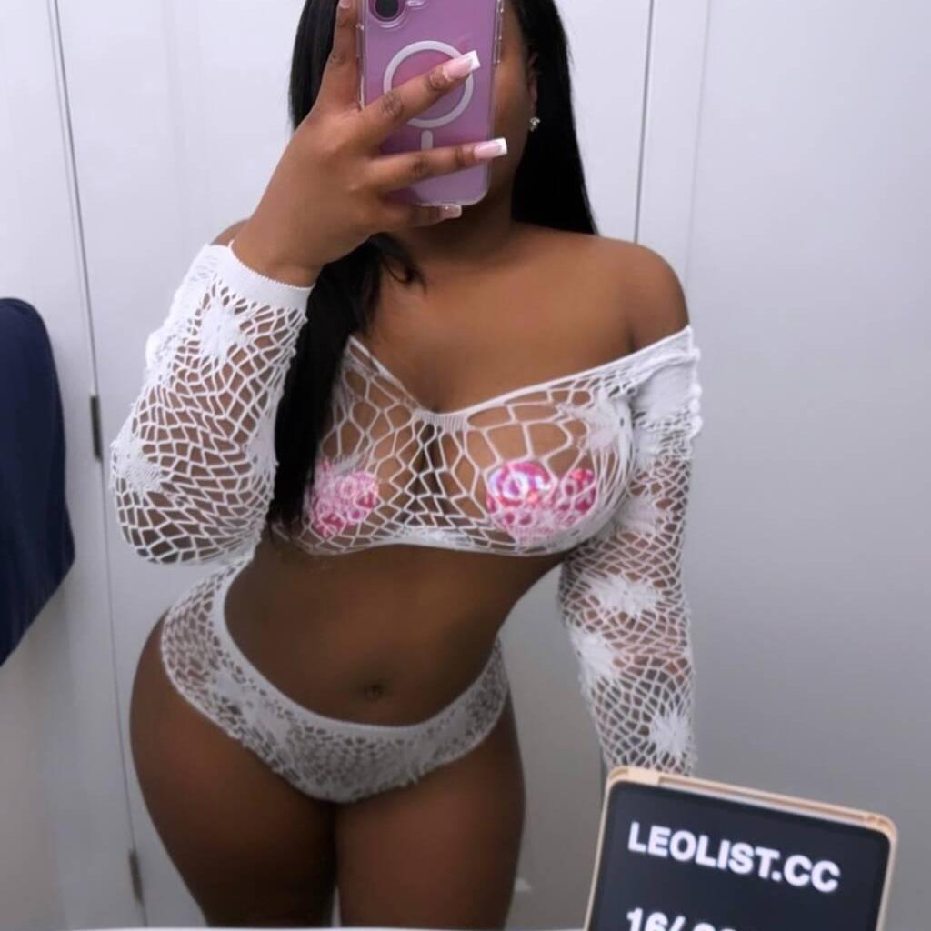 
                        Hot Girl Becky
                     is Female Escorts. | St. John | New Brunswick | Canada | canadapleasure.com 