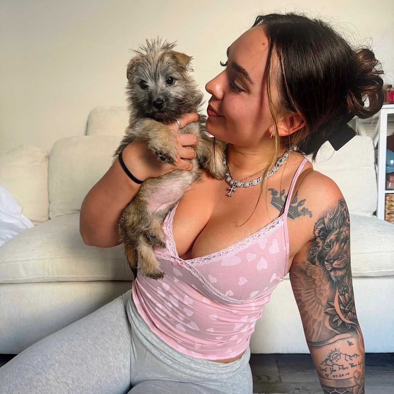 Abby is Female Escorts. | Toronto | Ontario | Canada | canadapleasure.com 