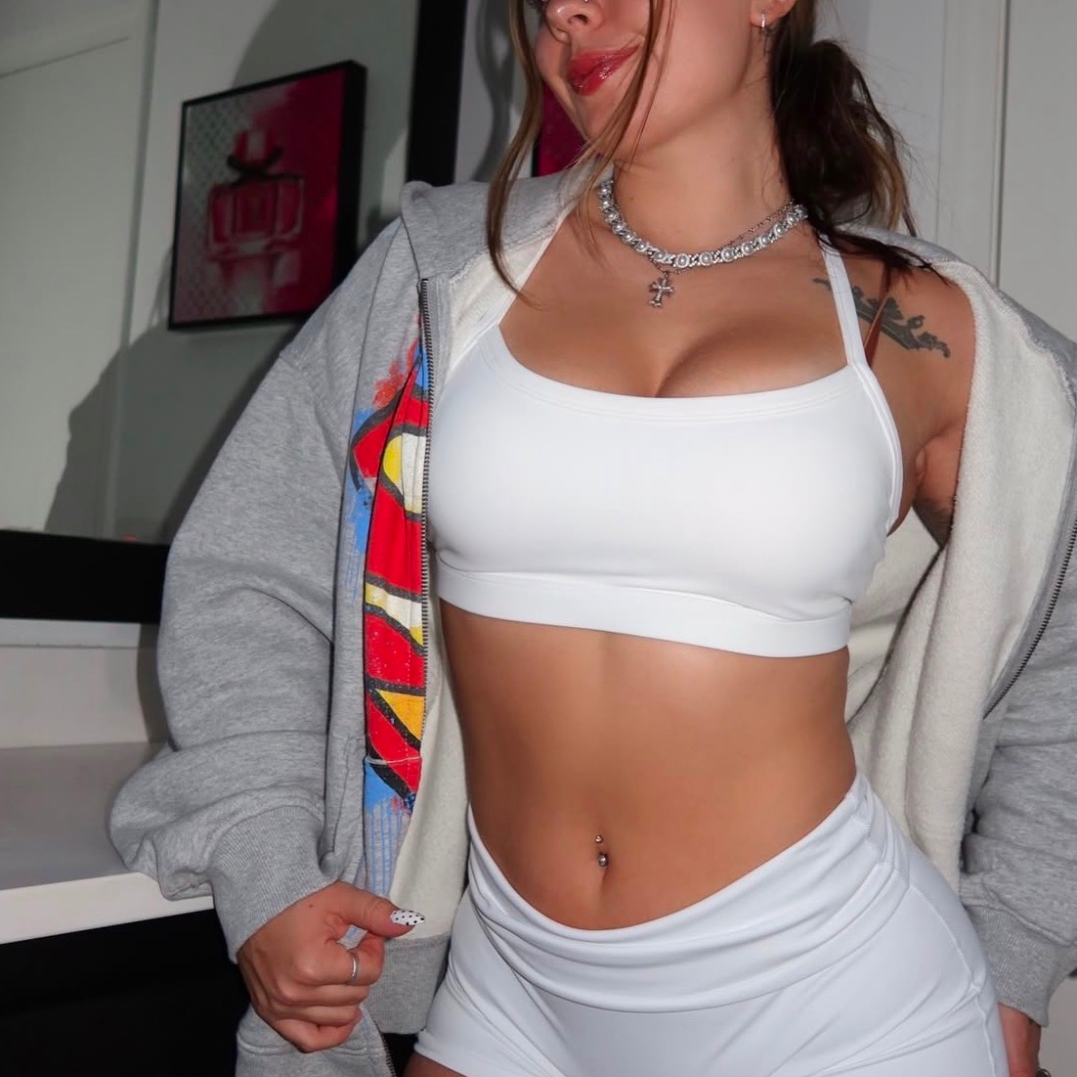 Abby is Female Escorts. | Woodbridge | Ontario | Canada | canadapleasure.com 