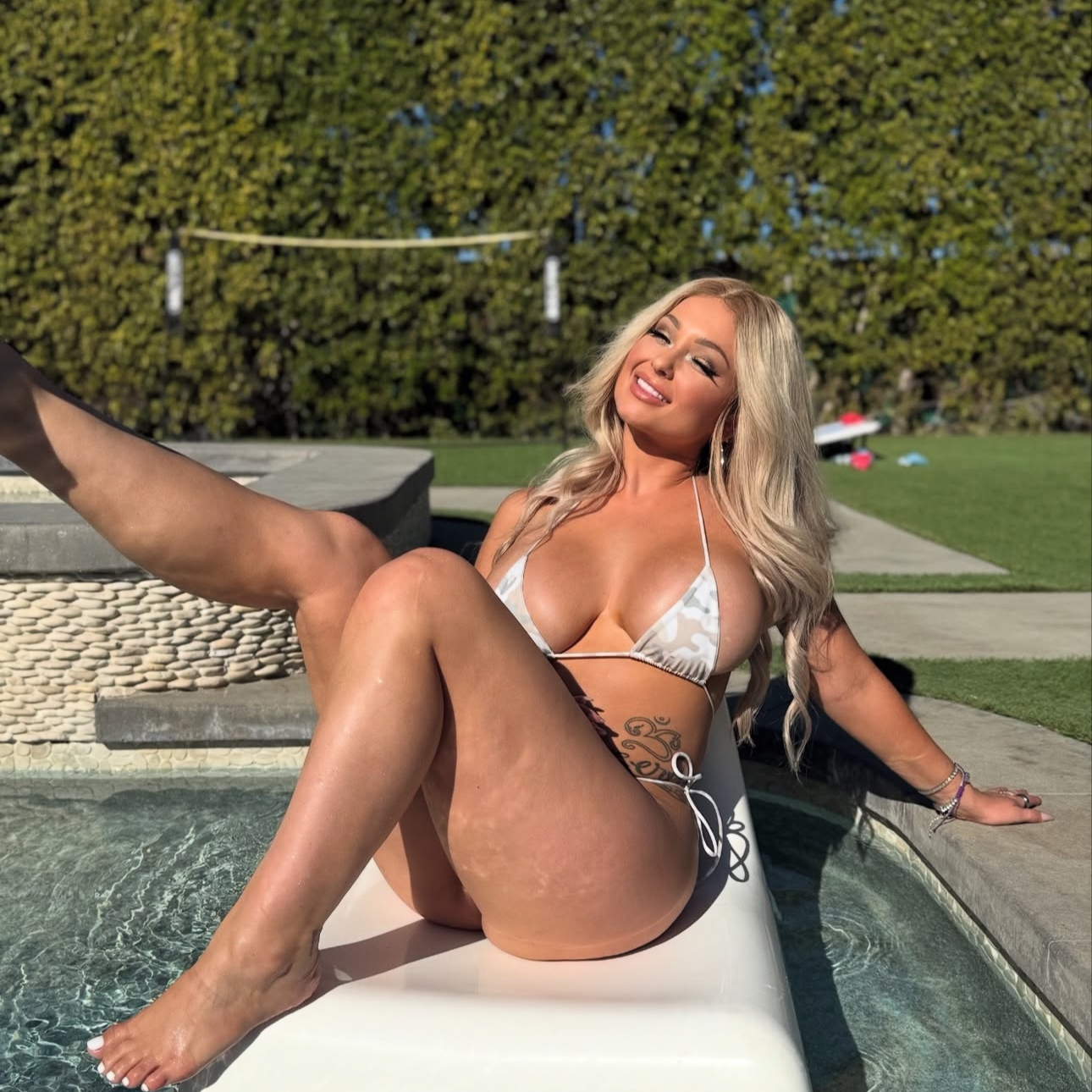 Amelia is Female Escorts. | North York | Ontario | Canada | canadapleasure.com 
