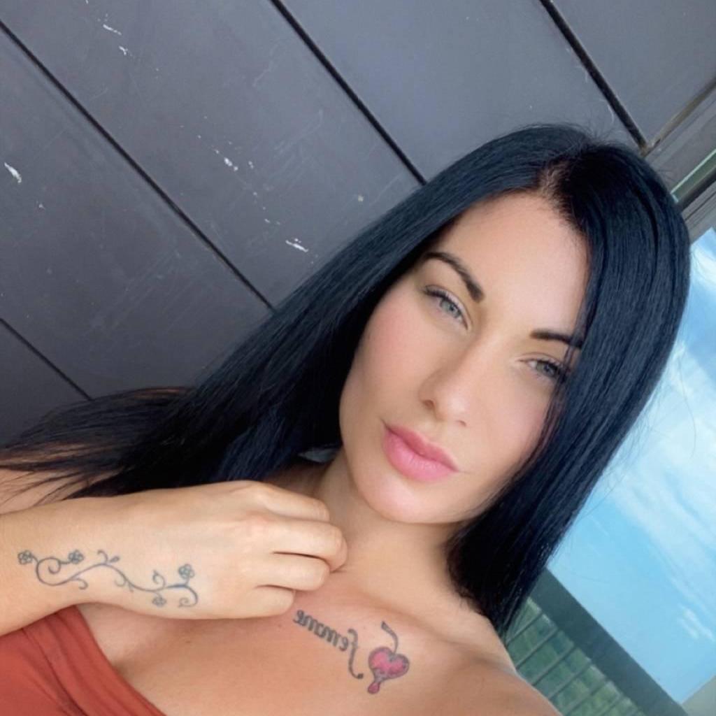 
                        Sweet Riley
                     is Female Escorts. | Toronto | Ontario | Canada | canadapleasure.com 