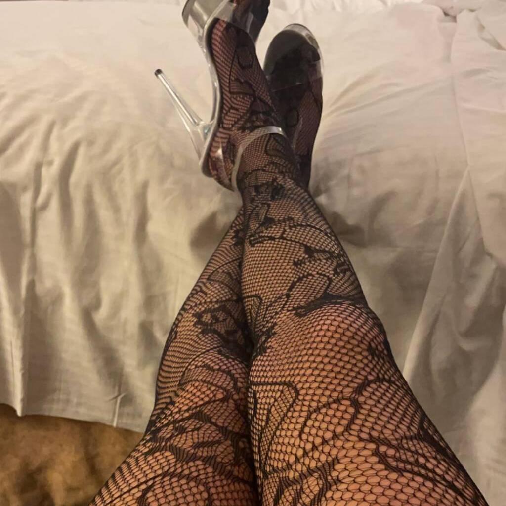 
                        Angel
                     is Female Escorts. | Niagara | Ontario | Canada | canadapleasure.com 