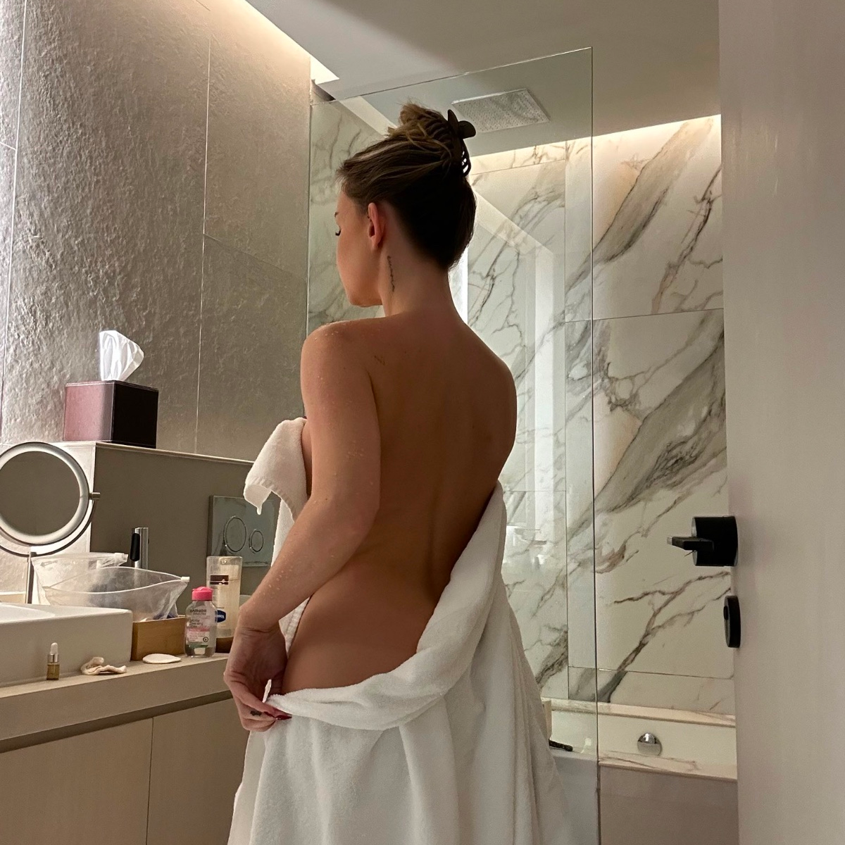 Anna is Female Escorts. | Calgary | Alberta | Canada | canadapleasure.com 