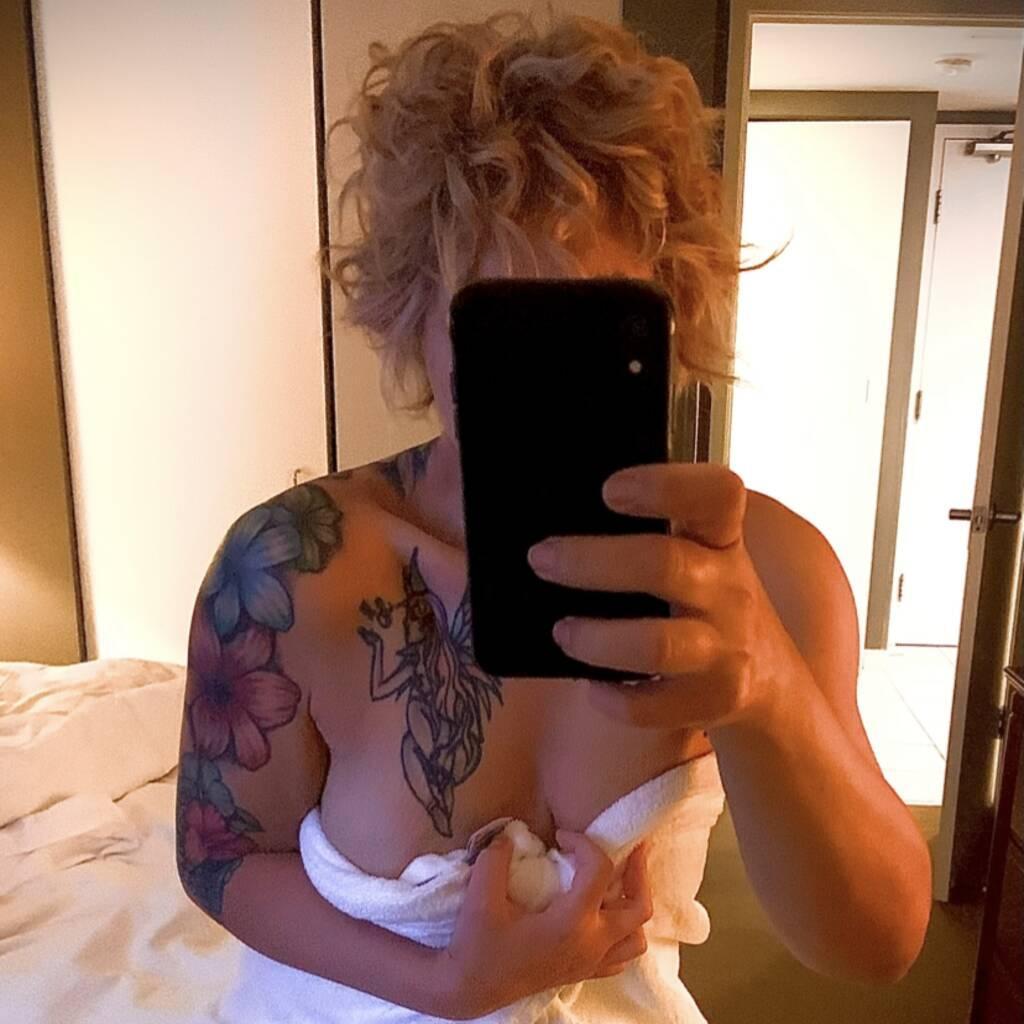 
                        KarminaMtl / GFE/ BBBJ
                     is Female Escorts. | Montreal | Quebec | Canada | canadapleasure.com 