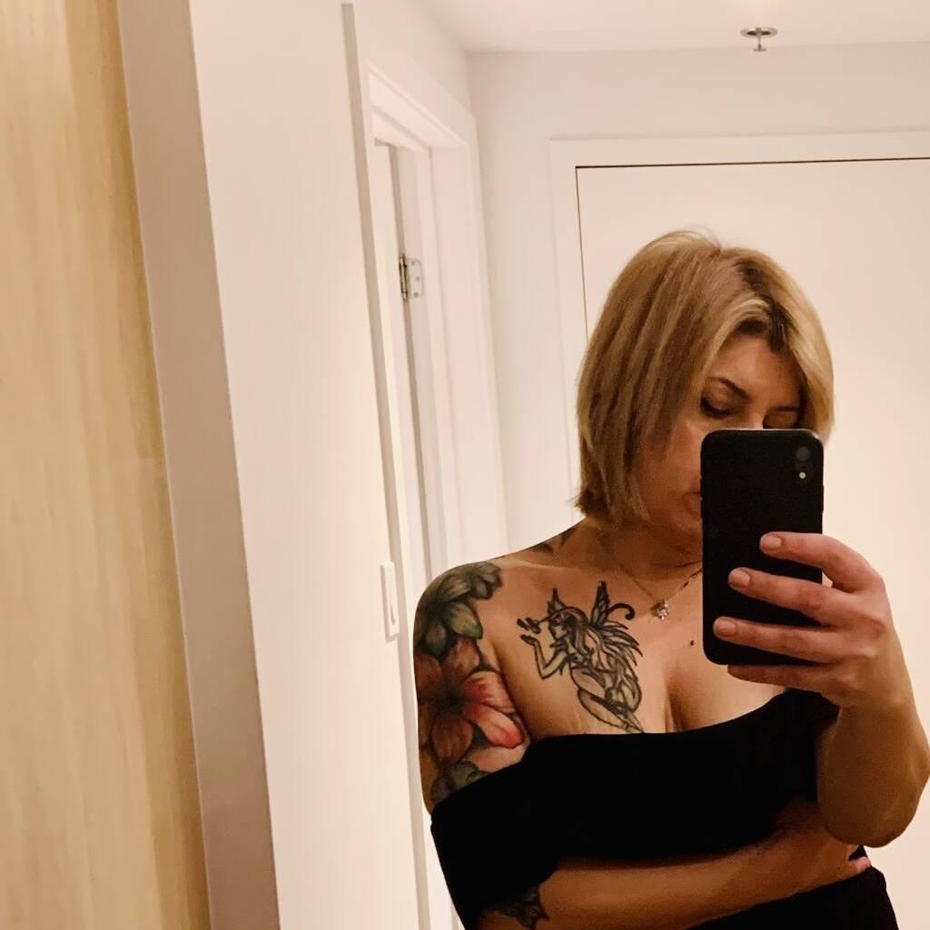 
                        KarminaMtl / GFE/ BBBJ
                     is Female Escorts. | Montreal | Quebec | Canada | canadapleasure.com 