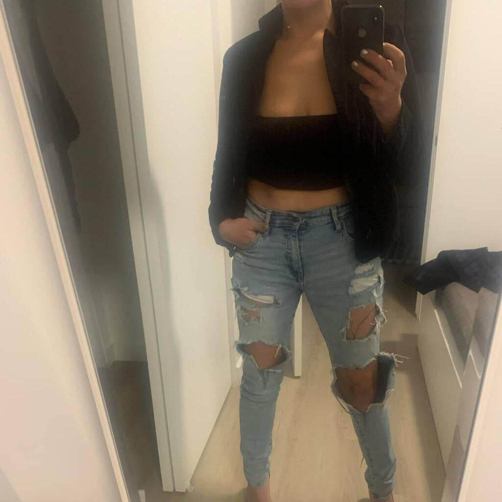 
                        Kinky Kayla
                     is Female Escorts. | Calgary | Alberta | Canada | canadapleasure.com 