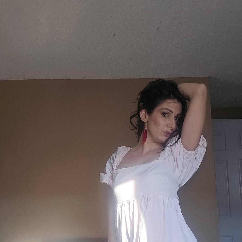 
                        Eryn
                     is Female Escorts. | Prince George | British Columbia | Canada | canadapleasure.com 