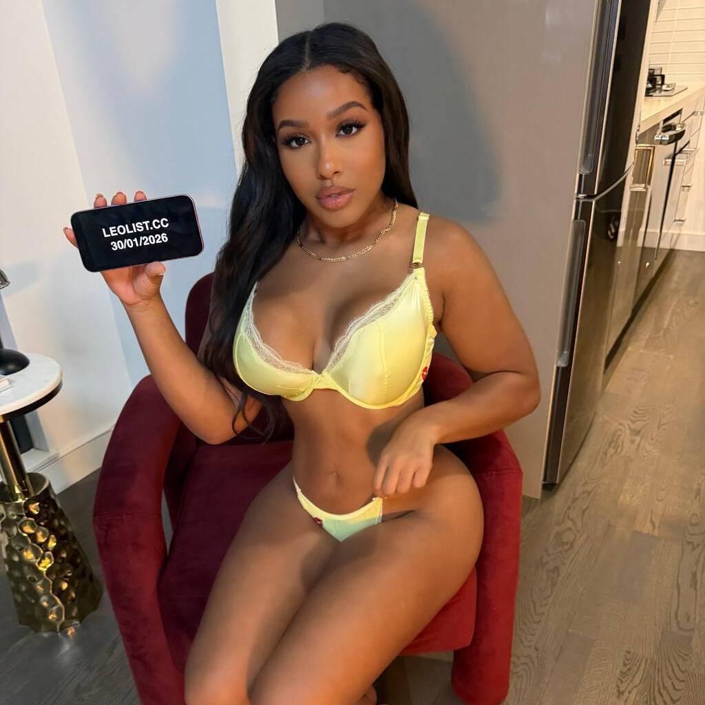 
                        Saralena
                     is Female Escorts. | Barrie | Ontario | Canada | canadapleasure.com 