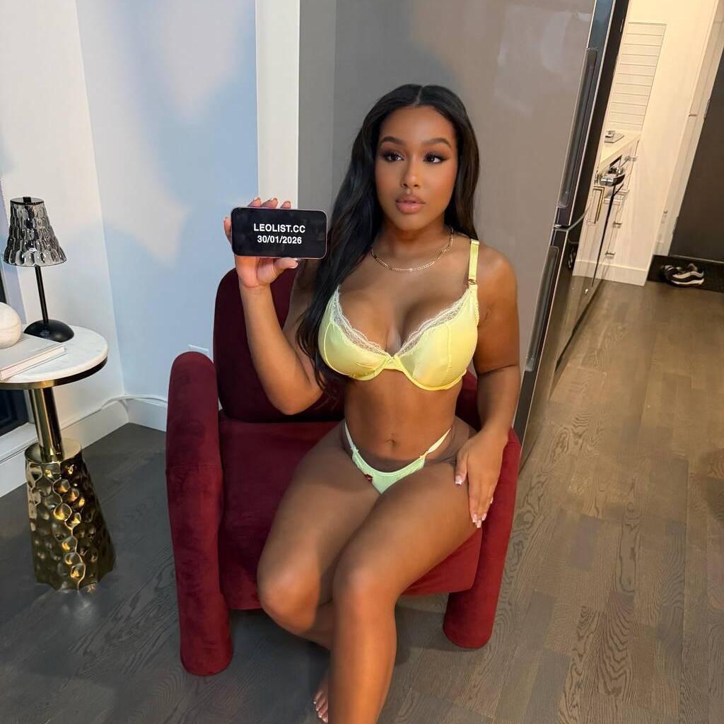 
                        Saralena
                     is Female Escorts. | Barrie | Ontario | Canada | canadapleasure.com 